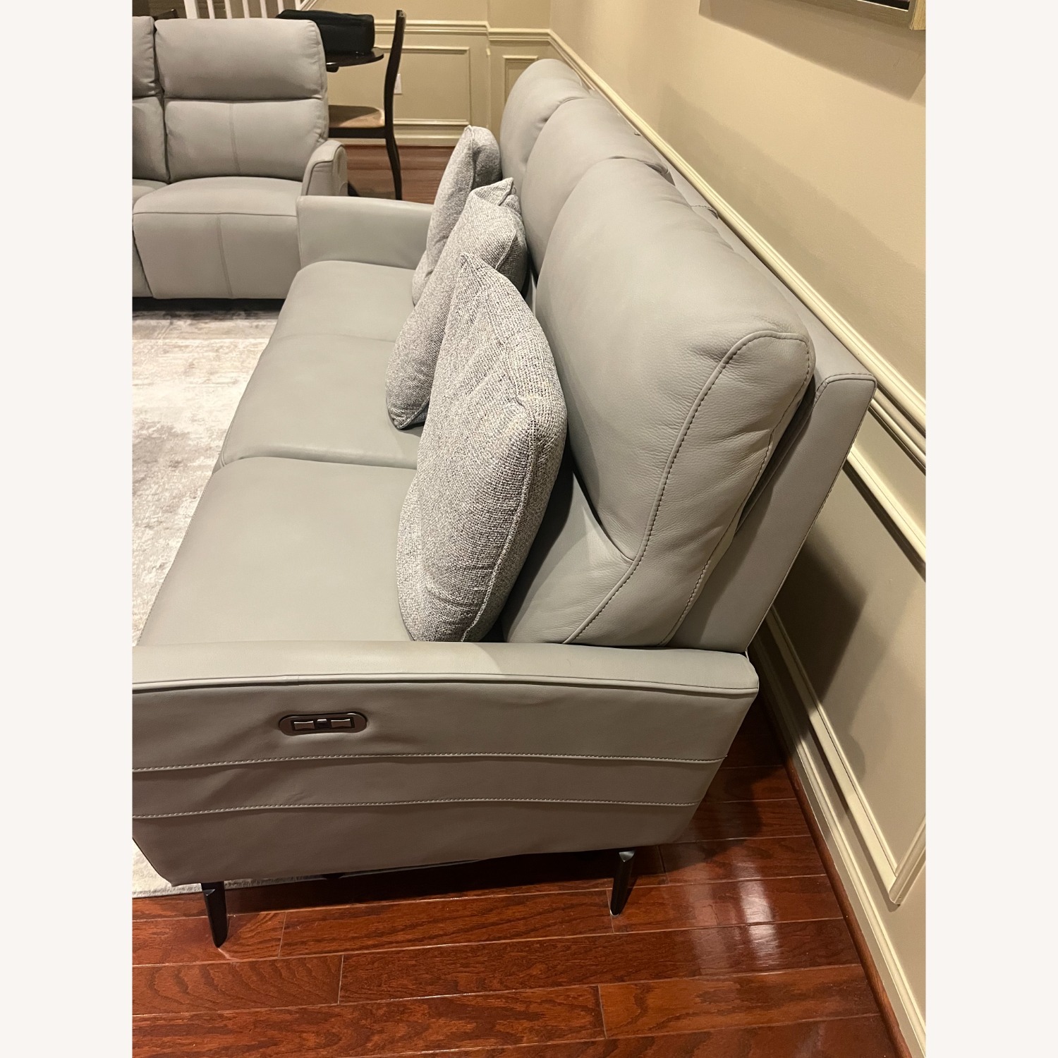 Raymour & Flanigan Light Gray 3+ Seater Sofa - image-3