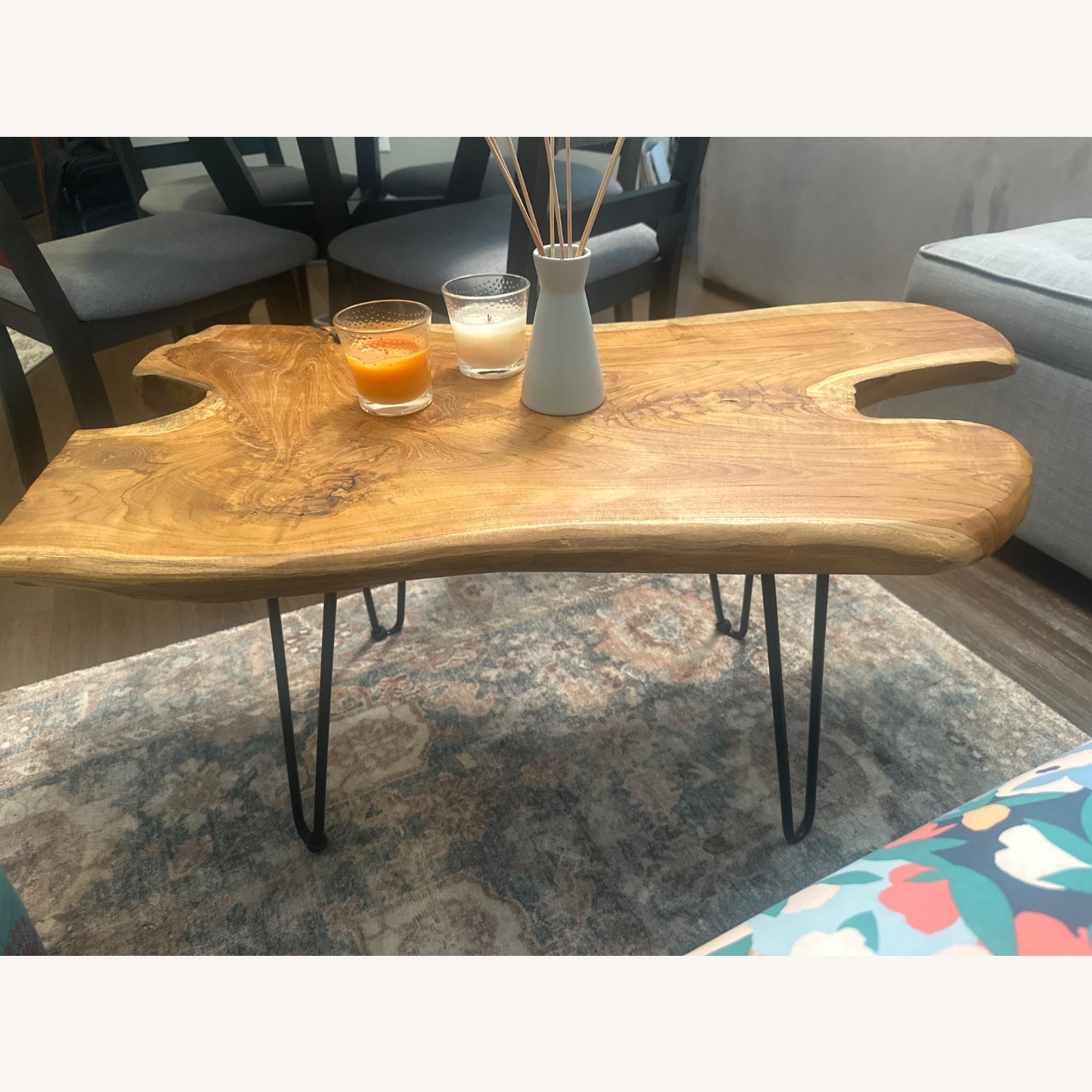 Contemporary Coffee Table - image-2