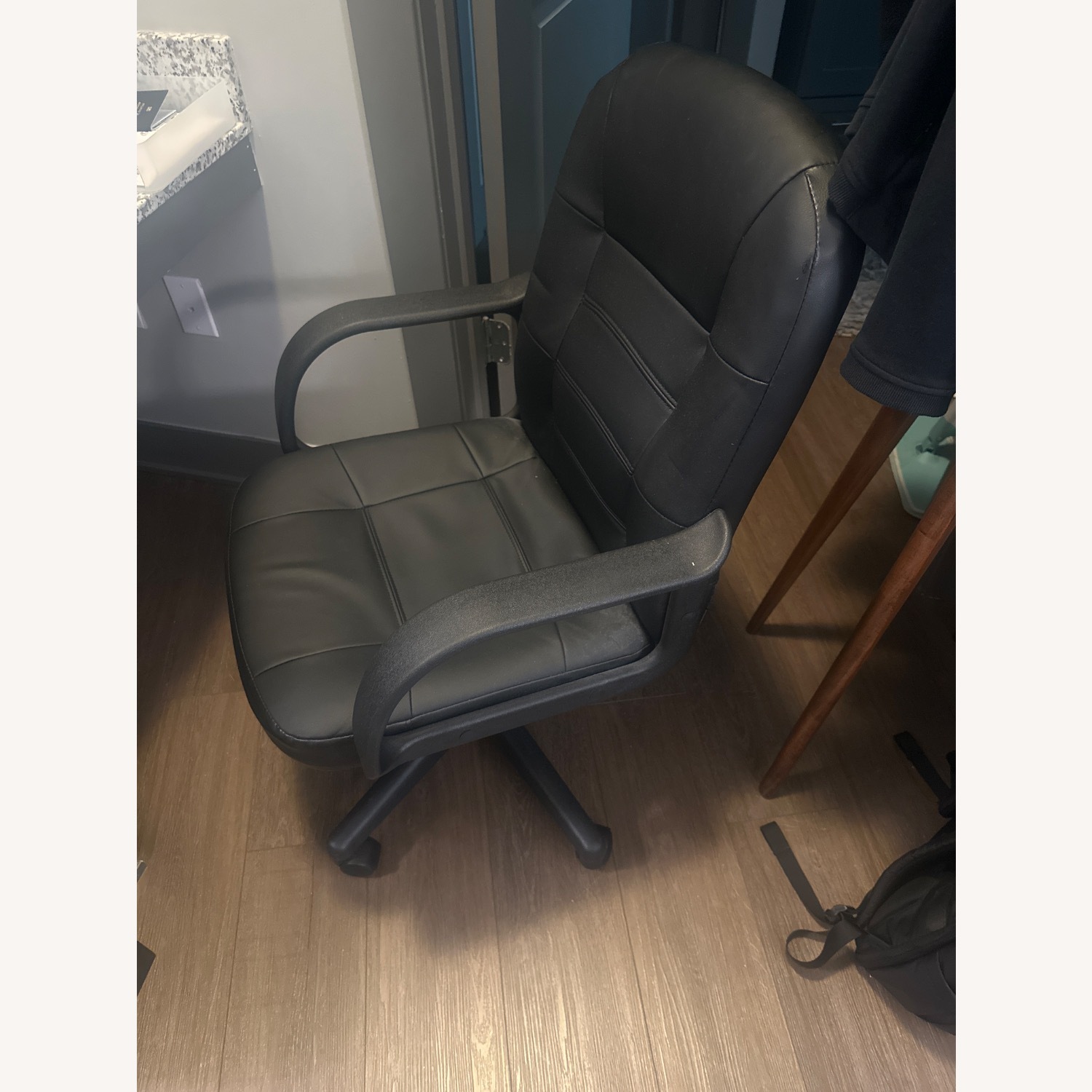 Contemporary Office Chair - image-2