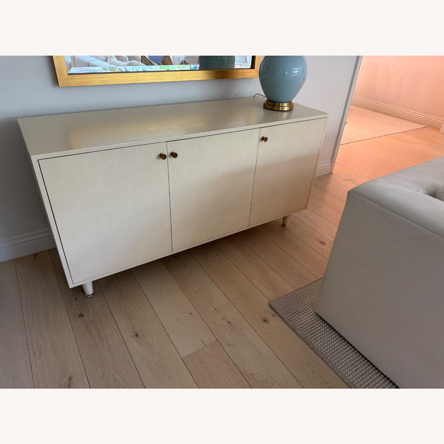 White Chest - image-1