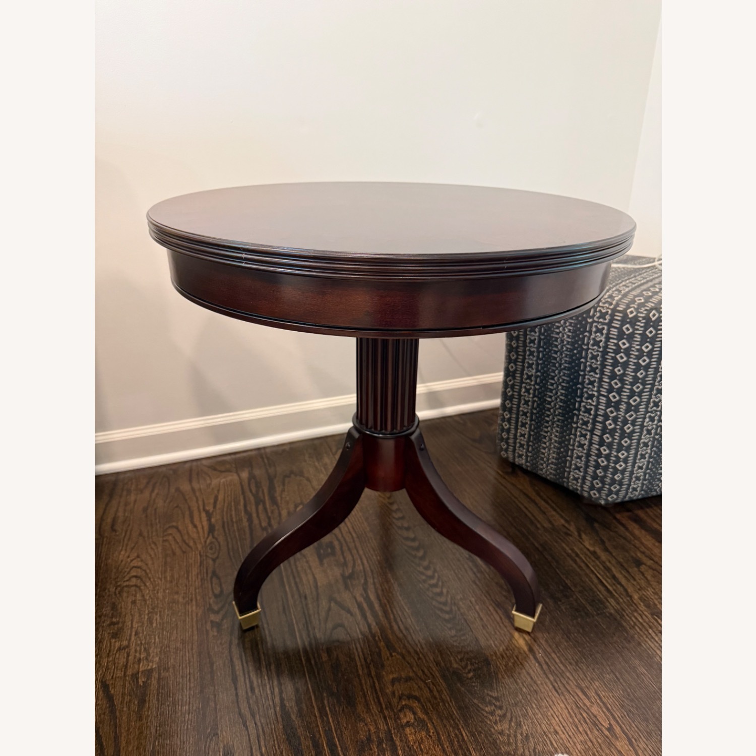 Broyhill Furniture Dark Brown Wood Side Table - image-2