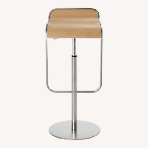 Used Design Within Reach Lapalma Natural Stools for sale on AptDeco