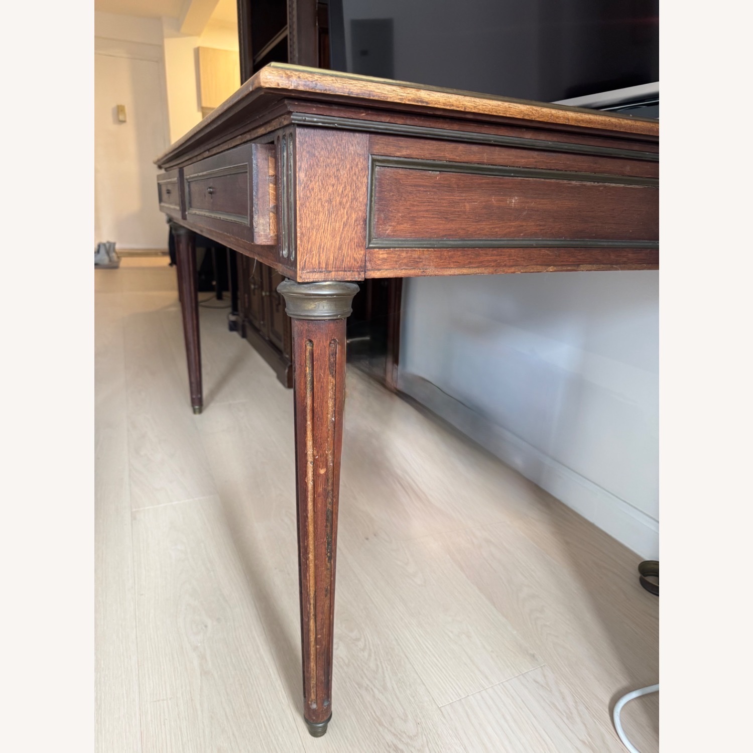 Louis VI Antique Writing Desk - image-2
