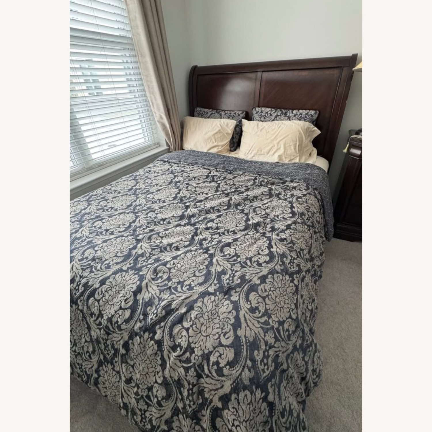 Ashley Furniture Hamlyn Queen Bed Frame - image-2