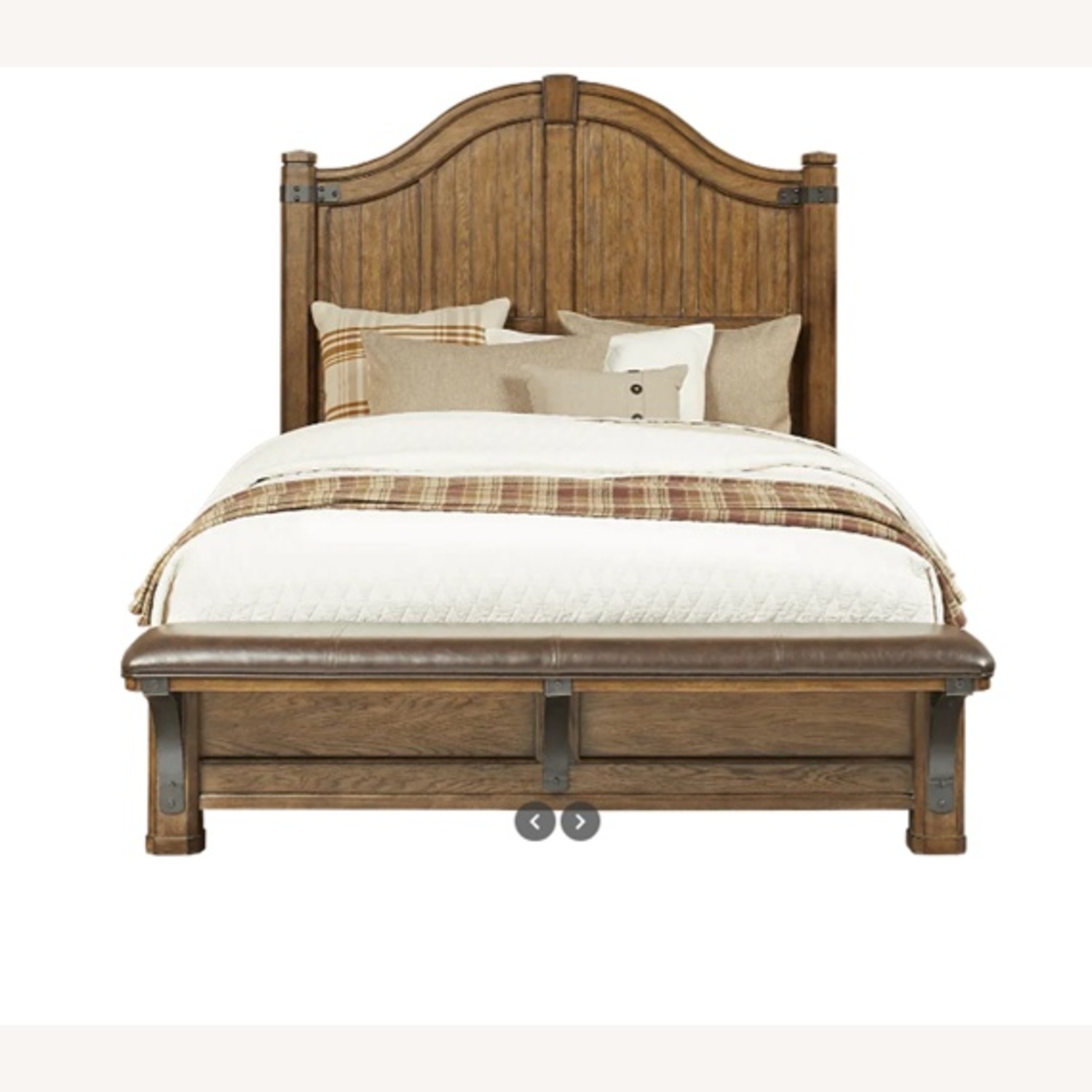 Eric Church Solid Wood Queen Bed (Pulaski) - image-4