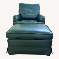 Baker Furniture Reno 94-182 Green Leather Ottomans
