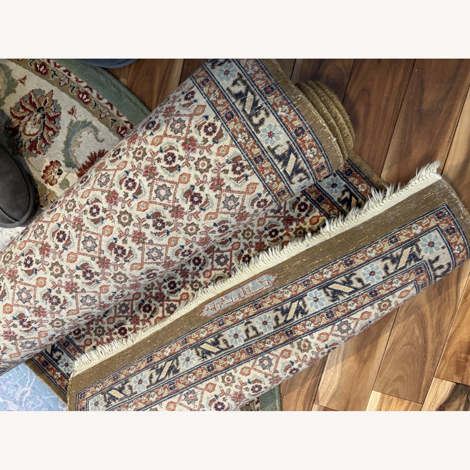 Indo-Persian/seraband Wool Runner Rug 2.3' x 9.6' - image-3