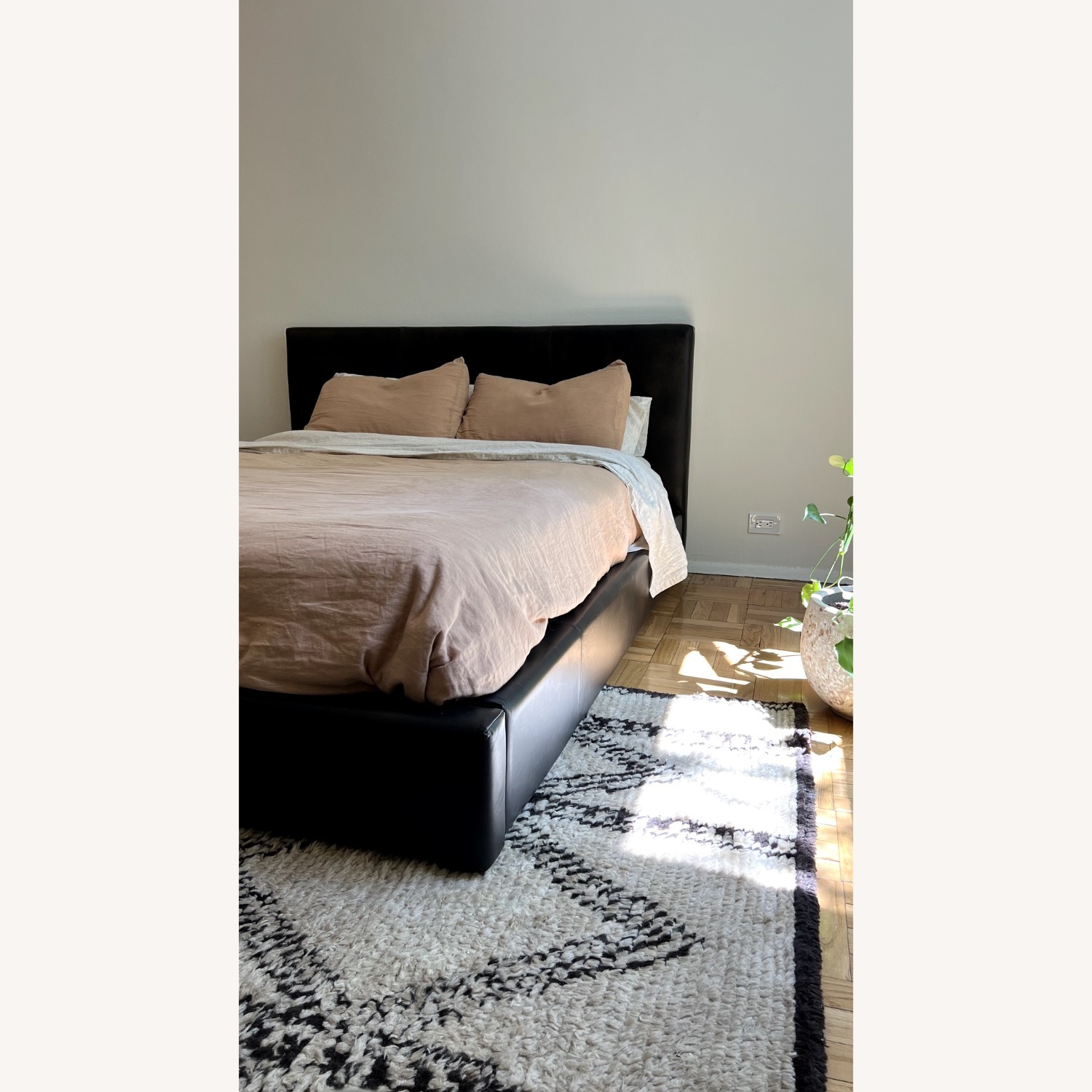 Restoration Hardware Modena Leather Panel Bed - image-6