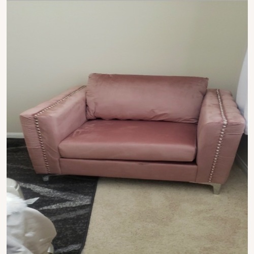 Used Ashley Furniture Lizmont Accent Chair for sale on AptDeco