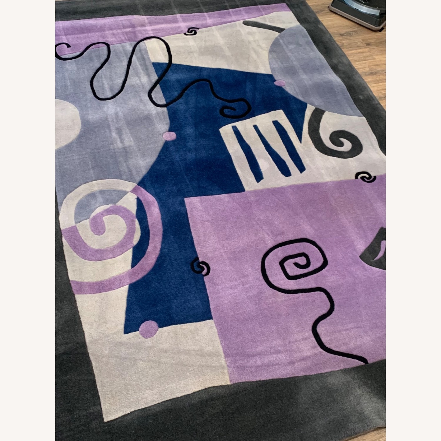 Abstract Zealand Wool Area Rug - image-2