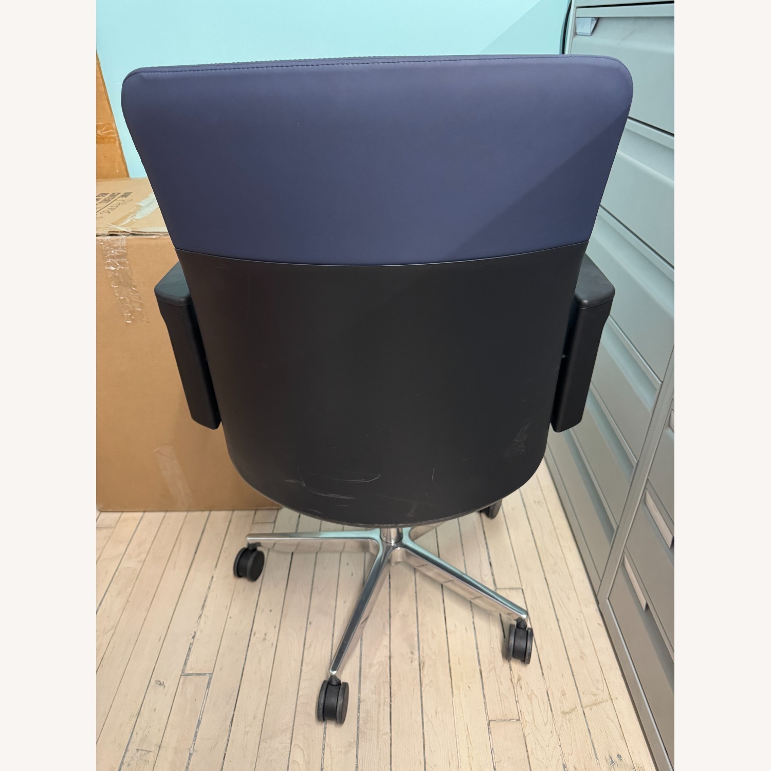 Humanscale Path Task Chair - image-3