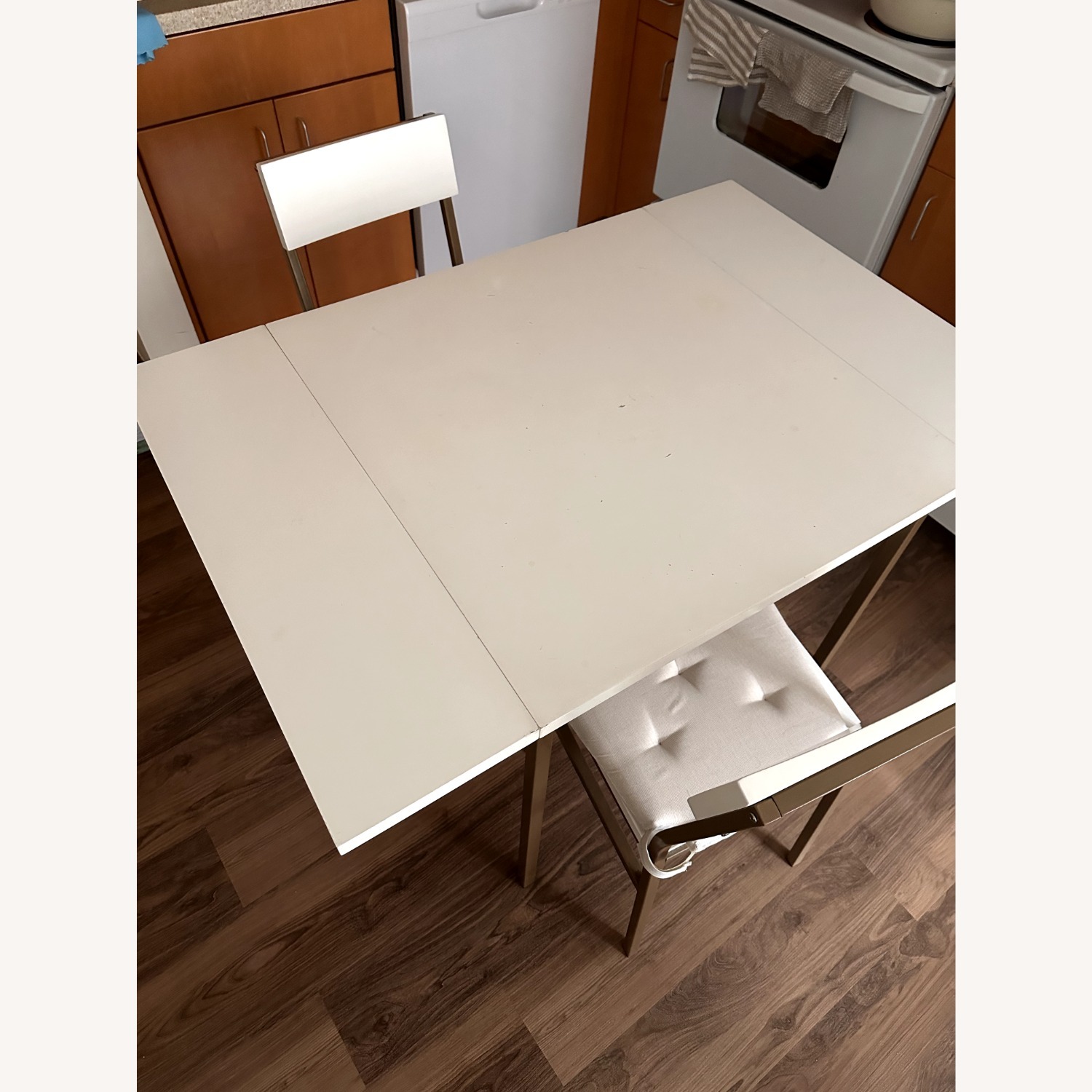 White Gold Extendable Dining Set  - image-2