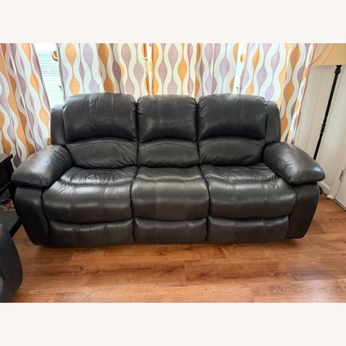 Used Bob's Discount Furniture Avenge Black 3+ Seater Sofa for sale on AptDeco