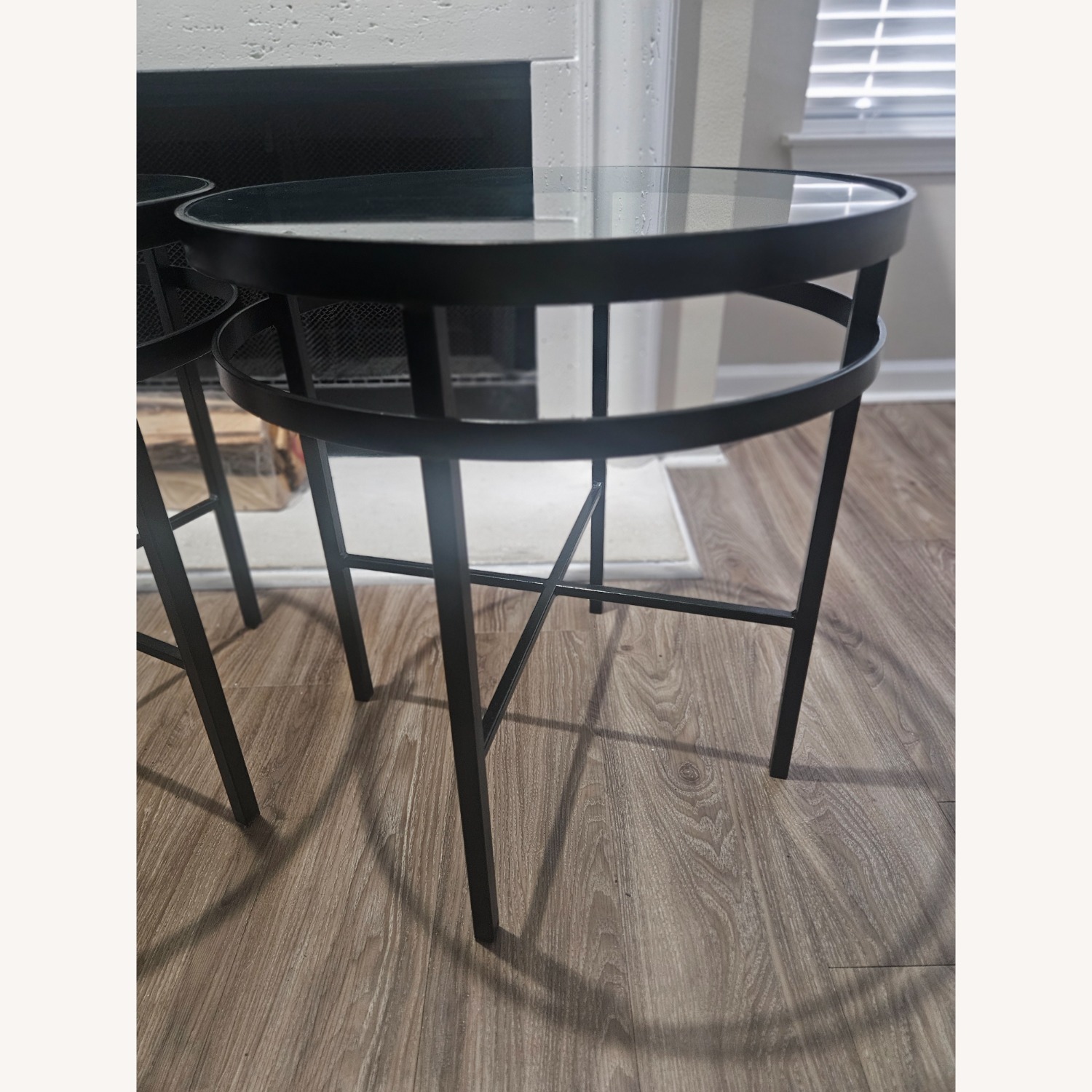 Rooms To Go Black Glass Side Tables - image-4