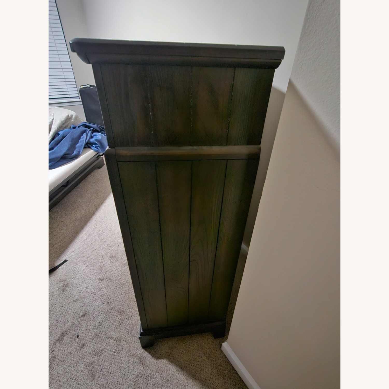 Rooms To Go Montana Dark Brown Chest - image-3