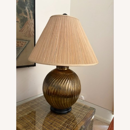 Used Vintage Ribbed Brass Lamp Hollywood Regency for sale on AptDeco