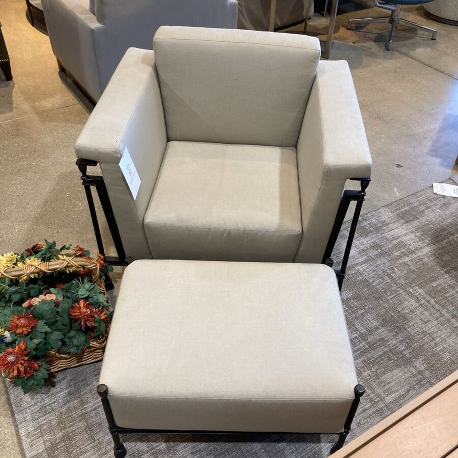 Metal X-Base Armchair w Ottoman Outdoor - image-2