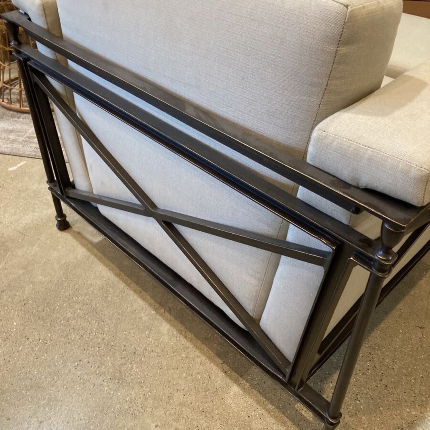 Metal X-Base Armchair w Ottoman Outdoor - image-5