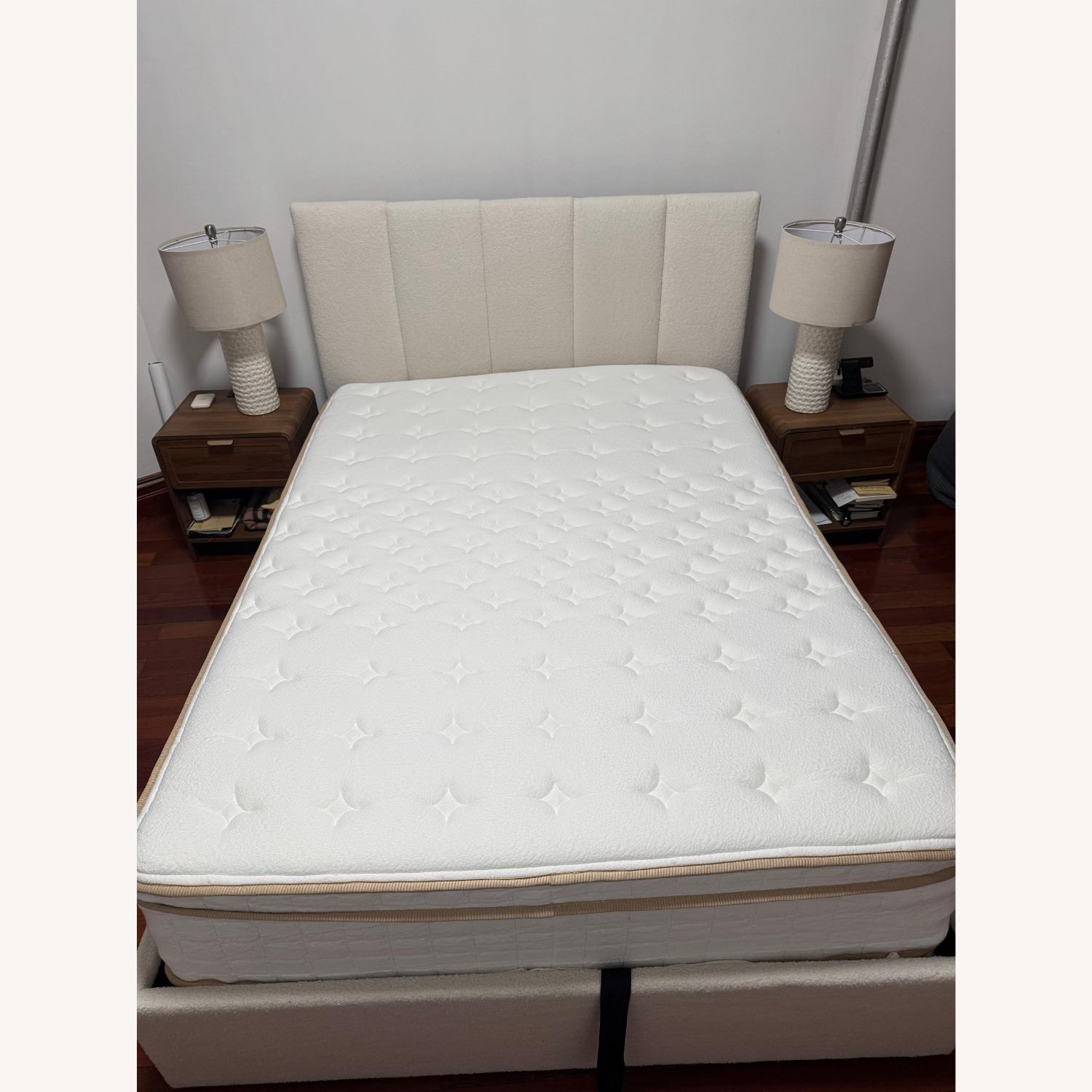 Juanetta Boucle Lift-Up Storage Bed - image-2