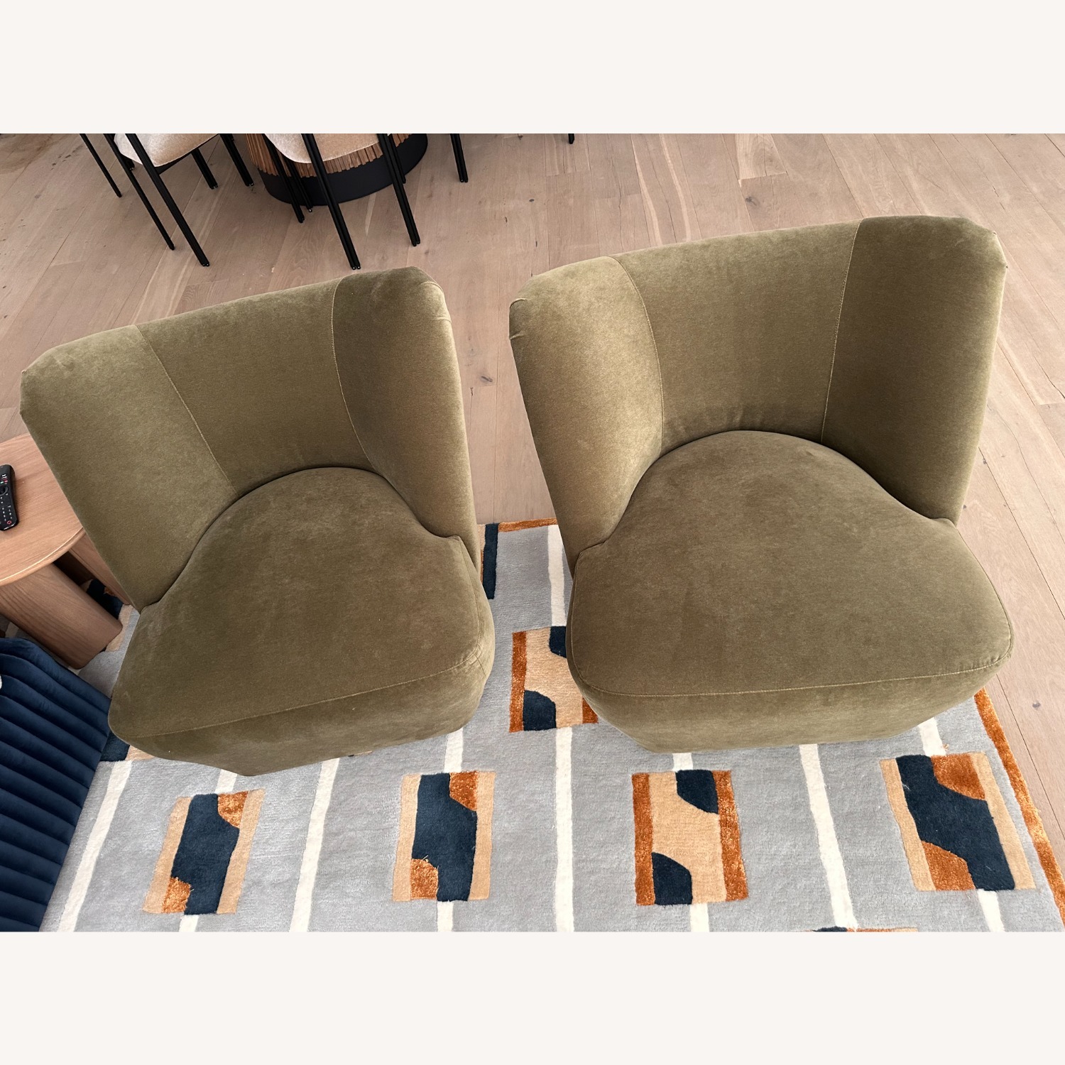 Lemieux et Cie- Aurélie Green Velvet Armchair - image-2