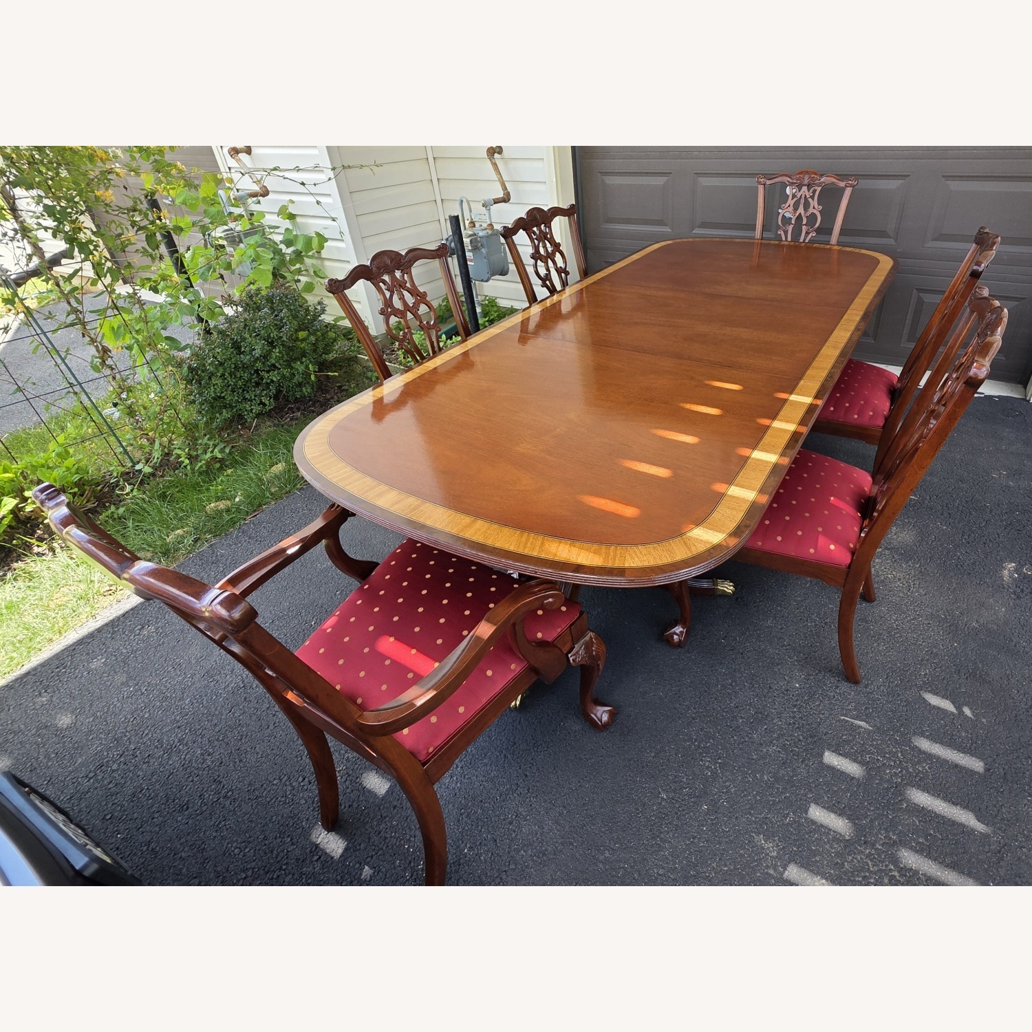 6 Seats Expandable Dinner Table - image-1