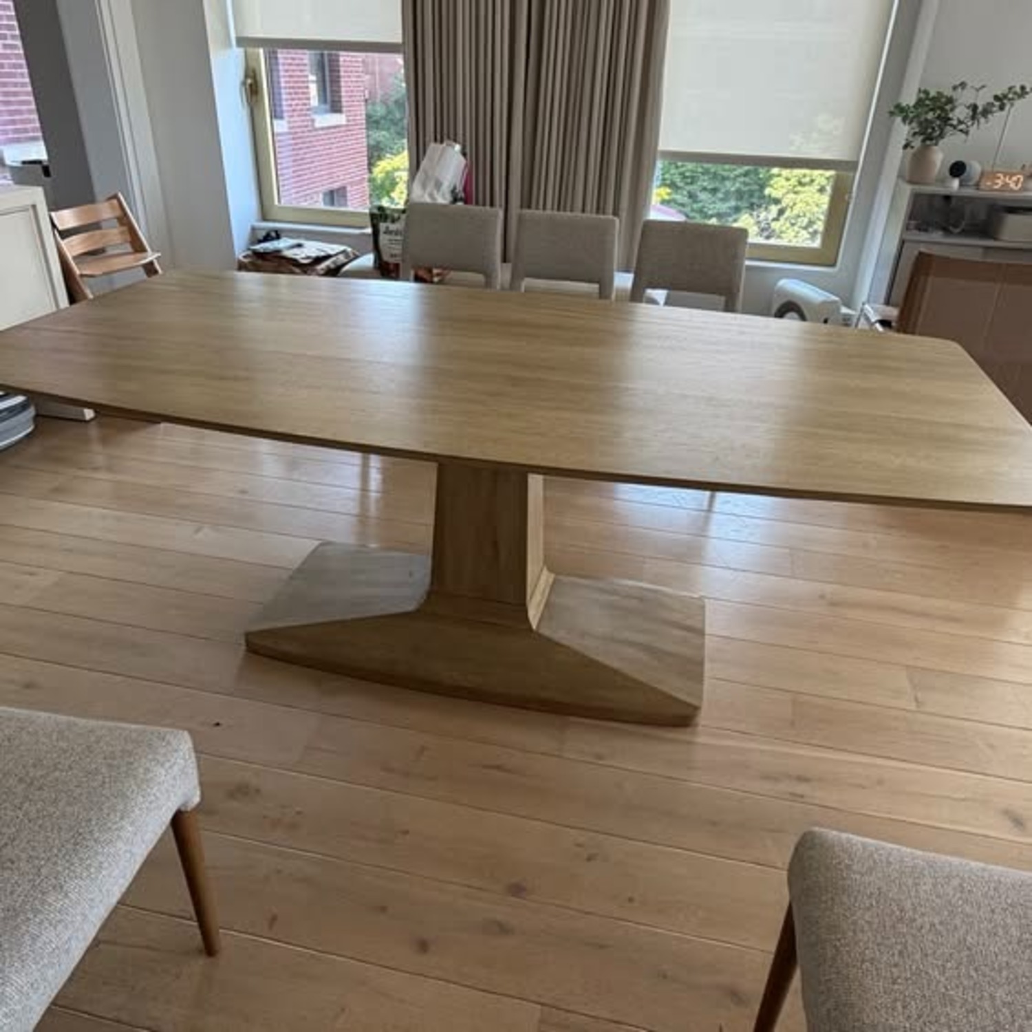 Burke Décor Travis By Noir Dining Table - image-7