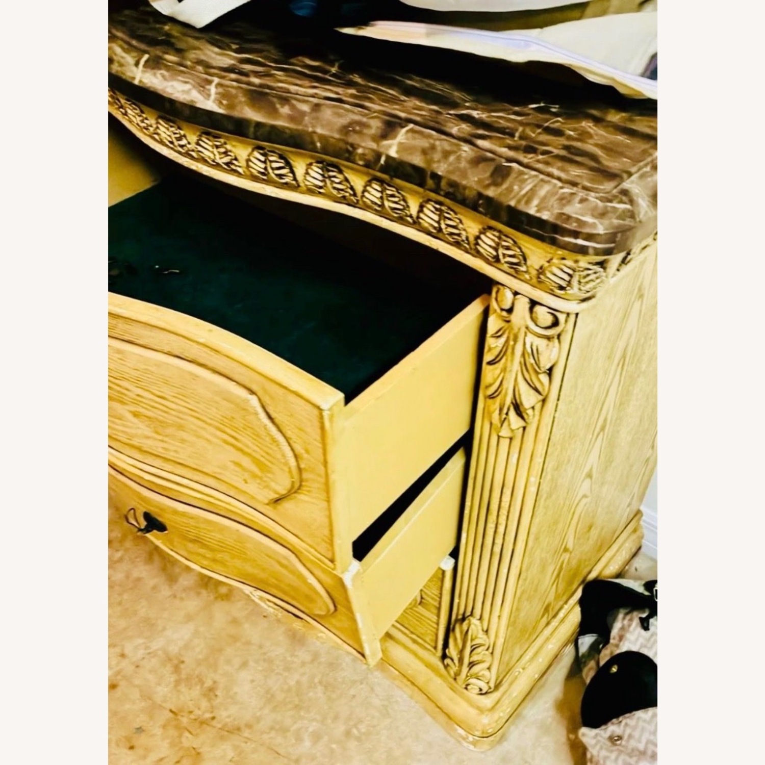 Ashley Antique Marble-Top 3-Drawer Dresser - image-5
