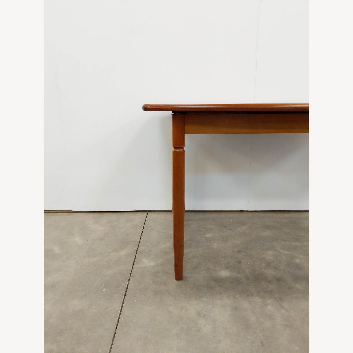Vintage Mid Century Modern Meredew Dining Table - image-6