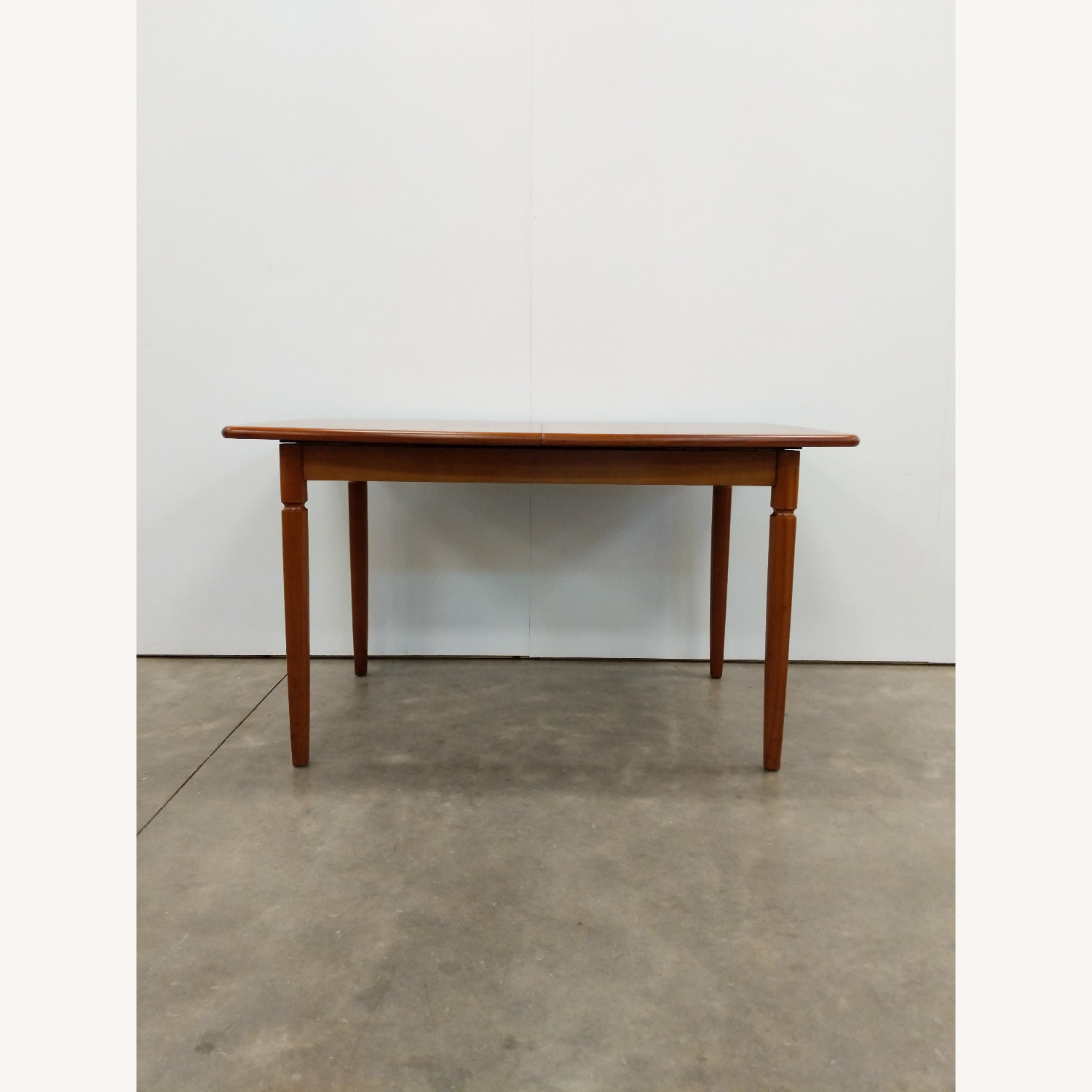 Vintage Mid Century Modern Meredew Dining Table - image-2