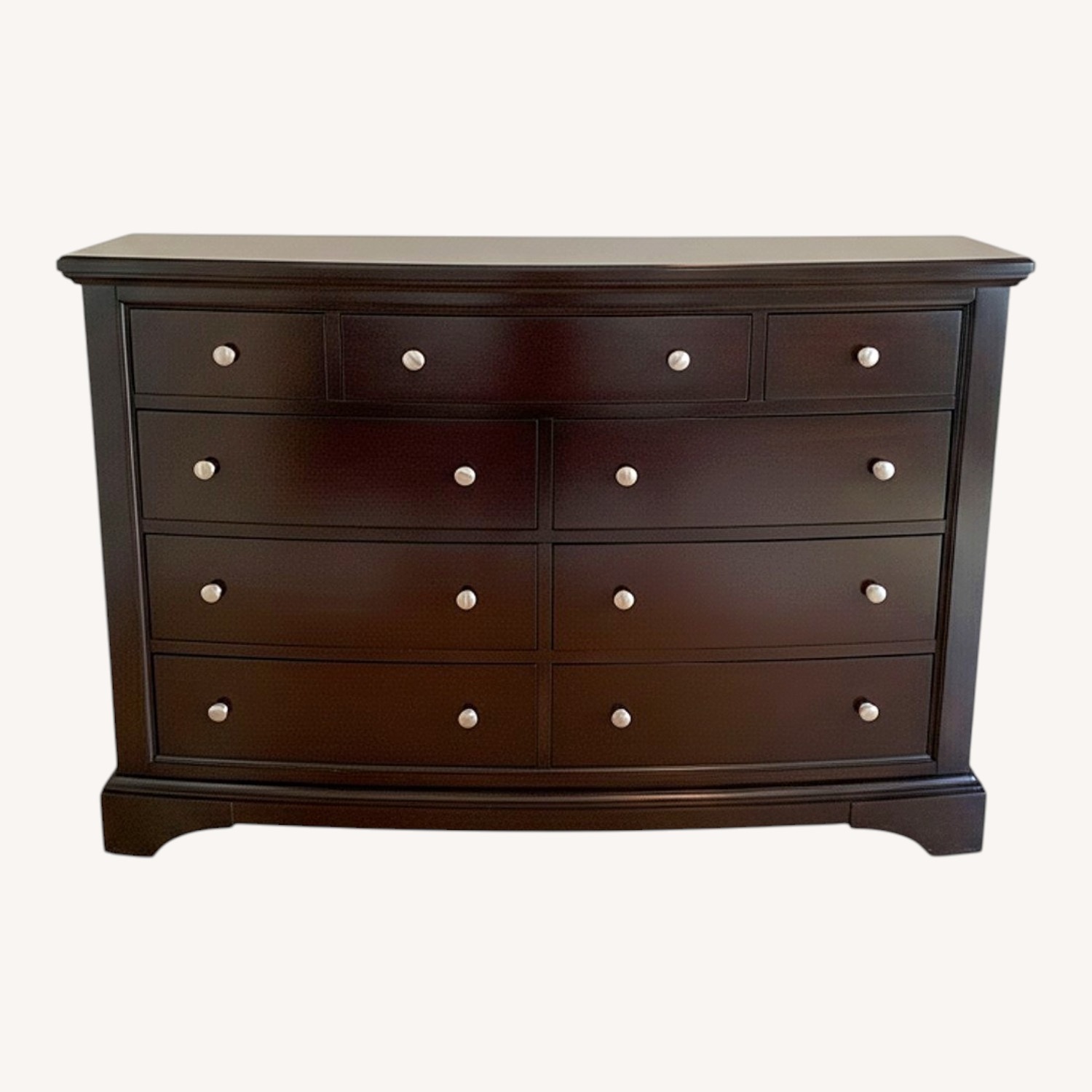 Vaughan Bassett Large Dresser - image-4