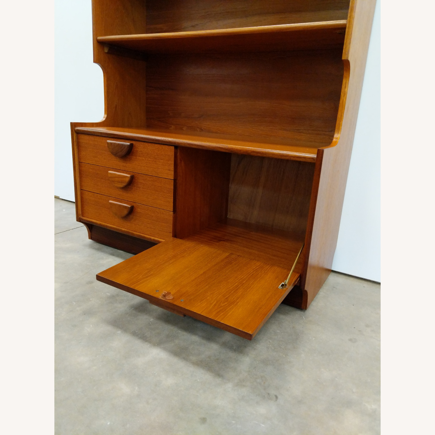 Vintage Mid Century Modern Teak Stonehill Bookhelf - image-3