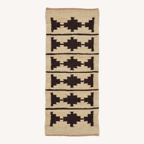 Used Bowen Jute & Wool Flatweave Rug for sale on AptDeco