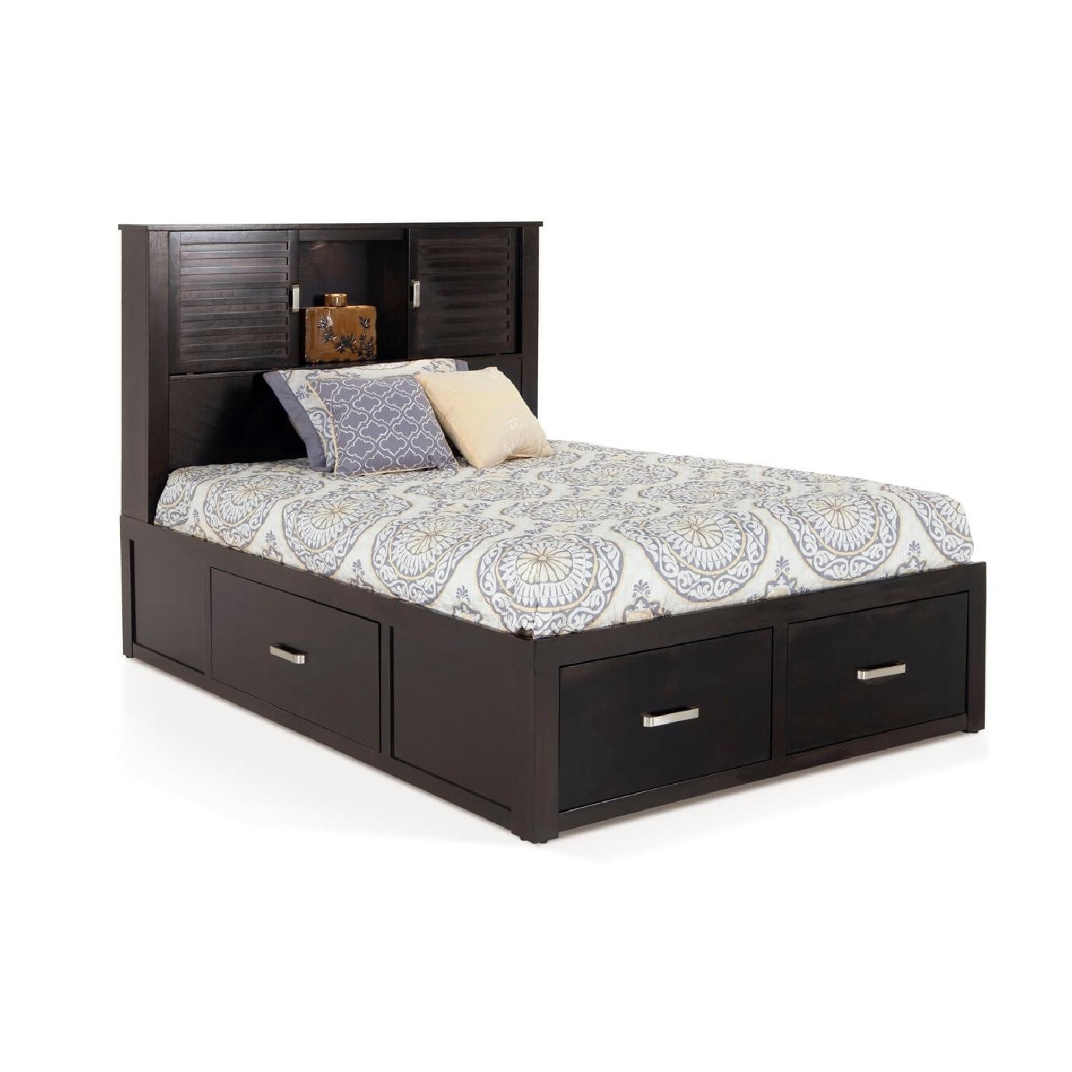 Bob’s Discount Furniture King Size Dalton Bed - image-5