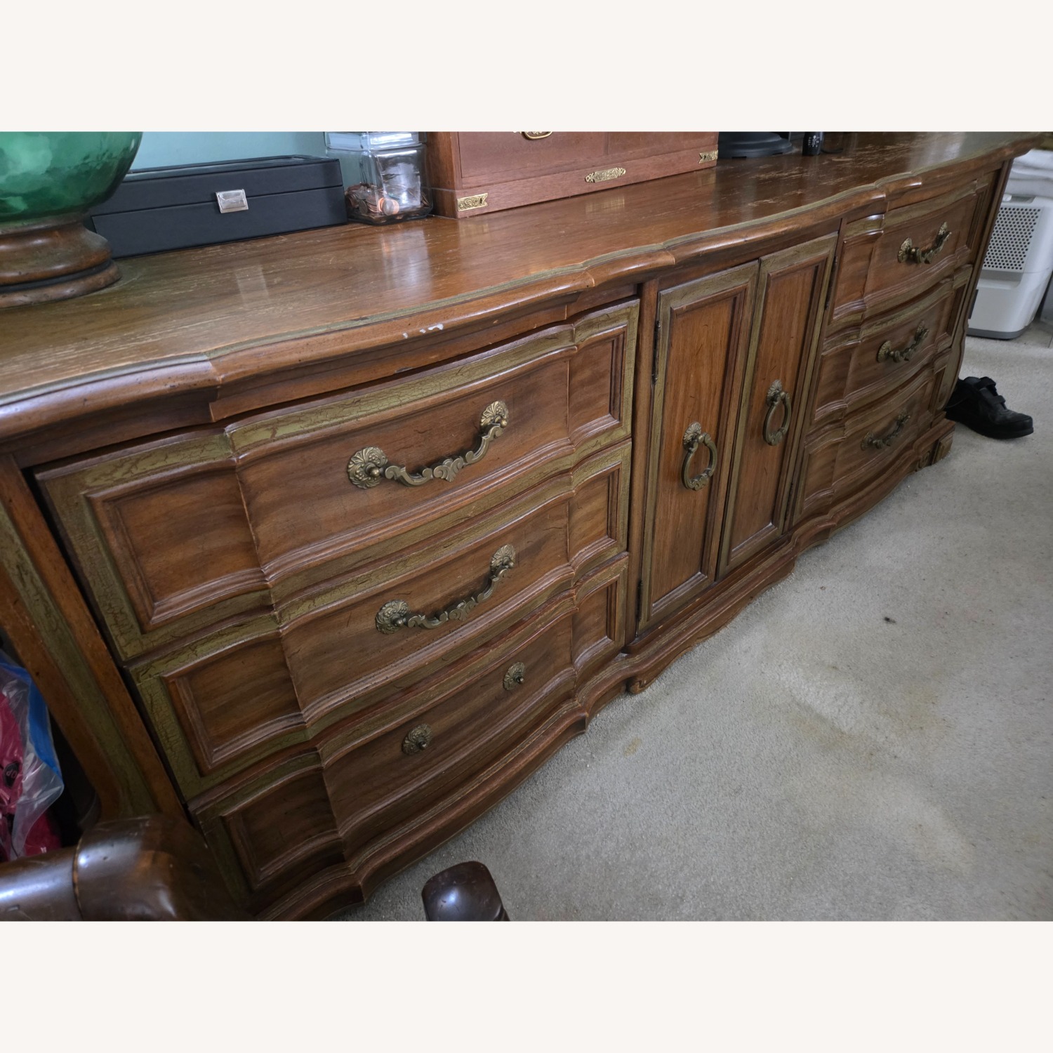 Thomasville Heritage Grand Tour Collection Dresser - image-2