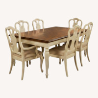 Traditional Dining Set