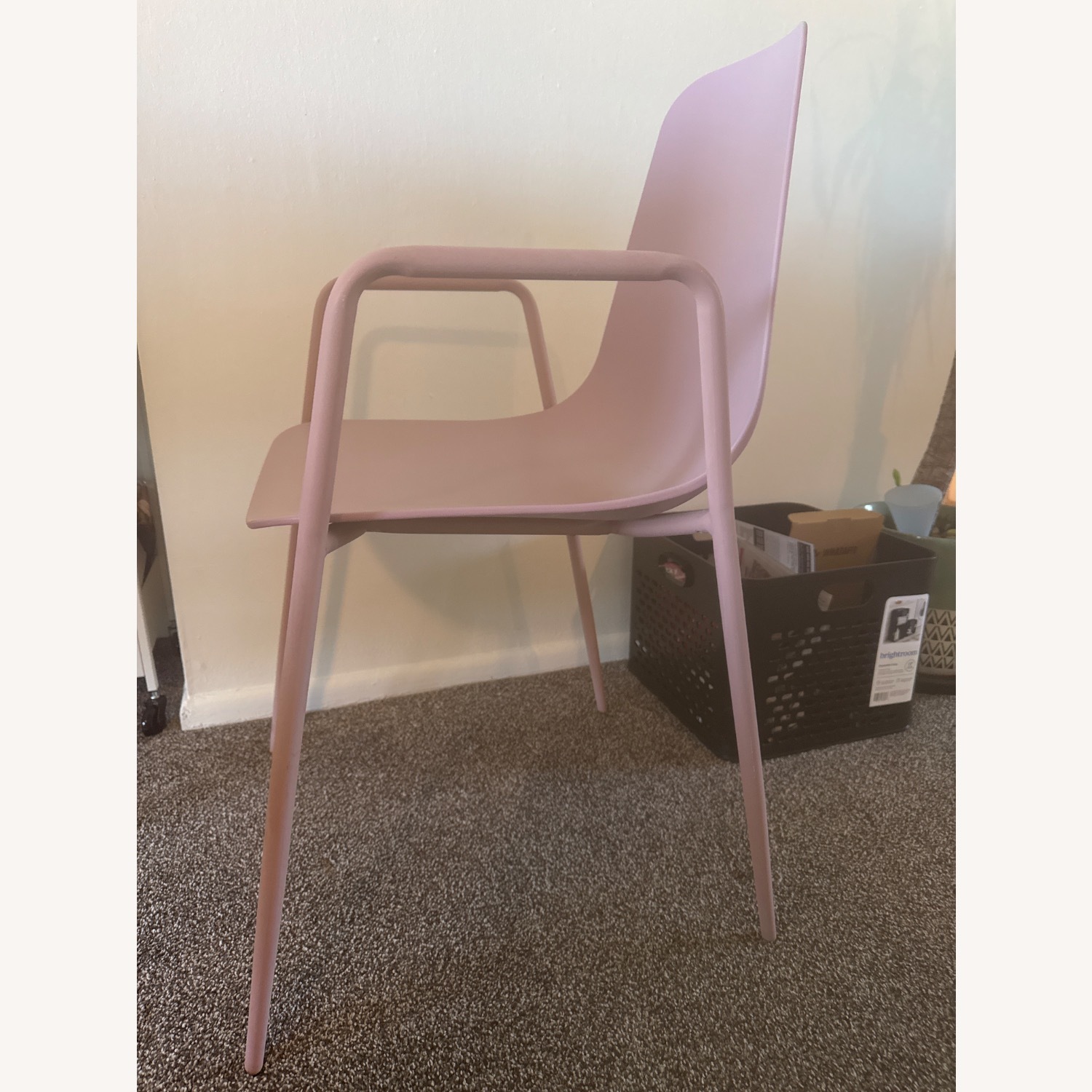 Article Svelti Pink Dining Chairs - image-4