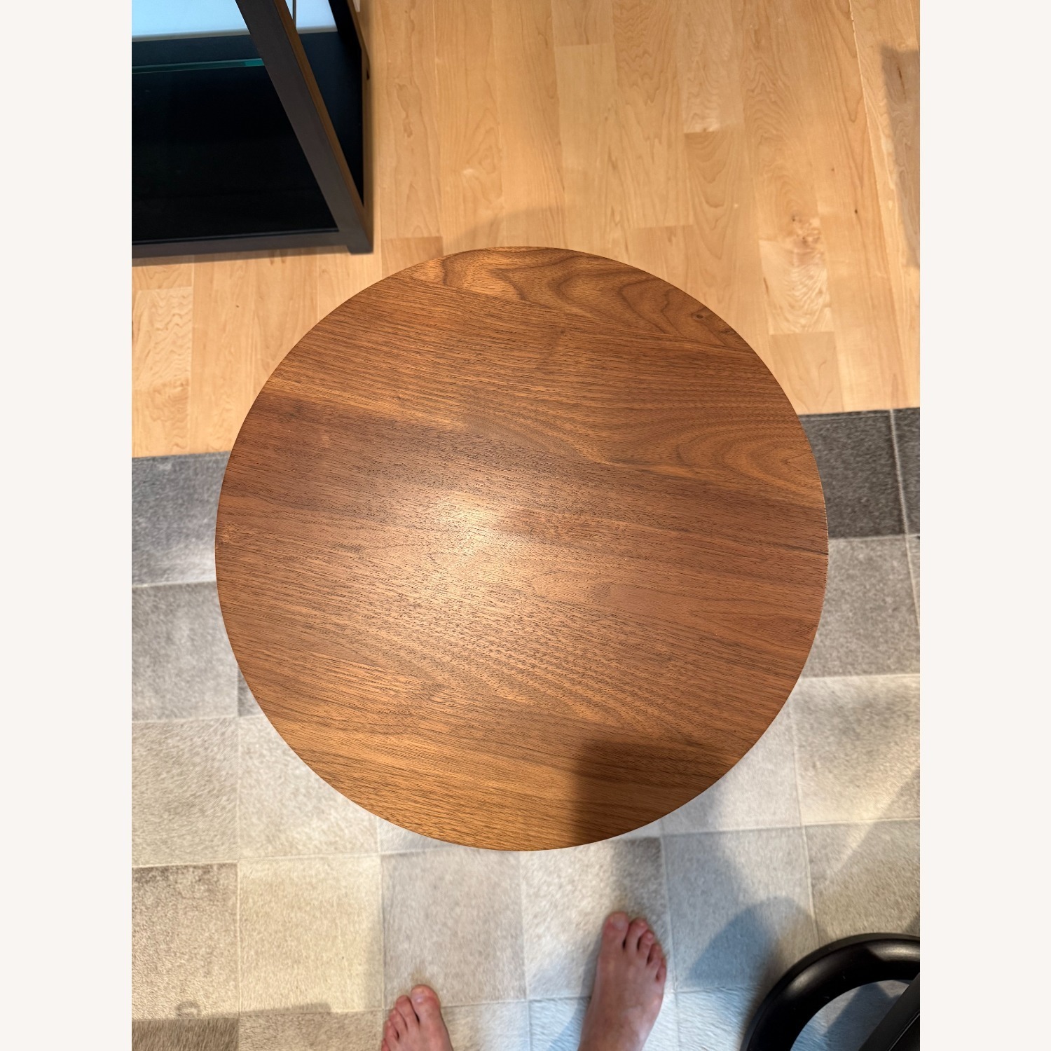 Rae Mid-century Modern Accent Table in Walnut - image-2