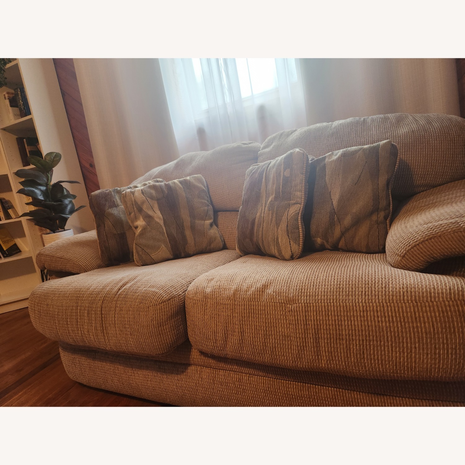 2 Seater Sofa - image-5
