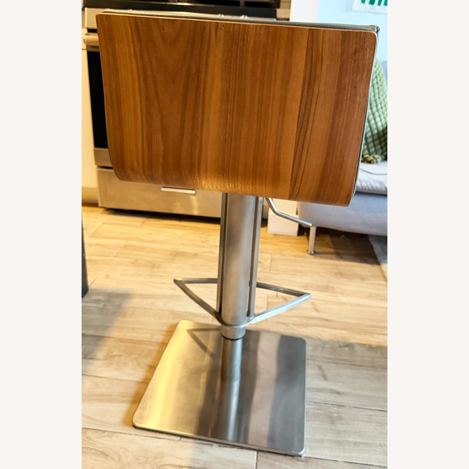 IKEA VADHOLMA Kitchen Island + 2 Bar Stools - image-12