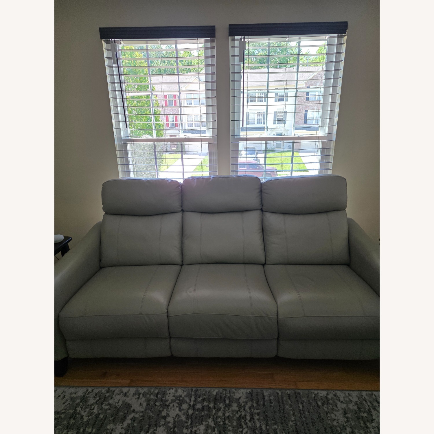 Magnussen Home Furnishings 3+ Seater Sofa - image-1