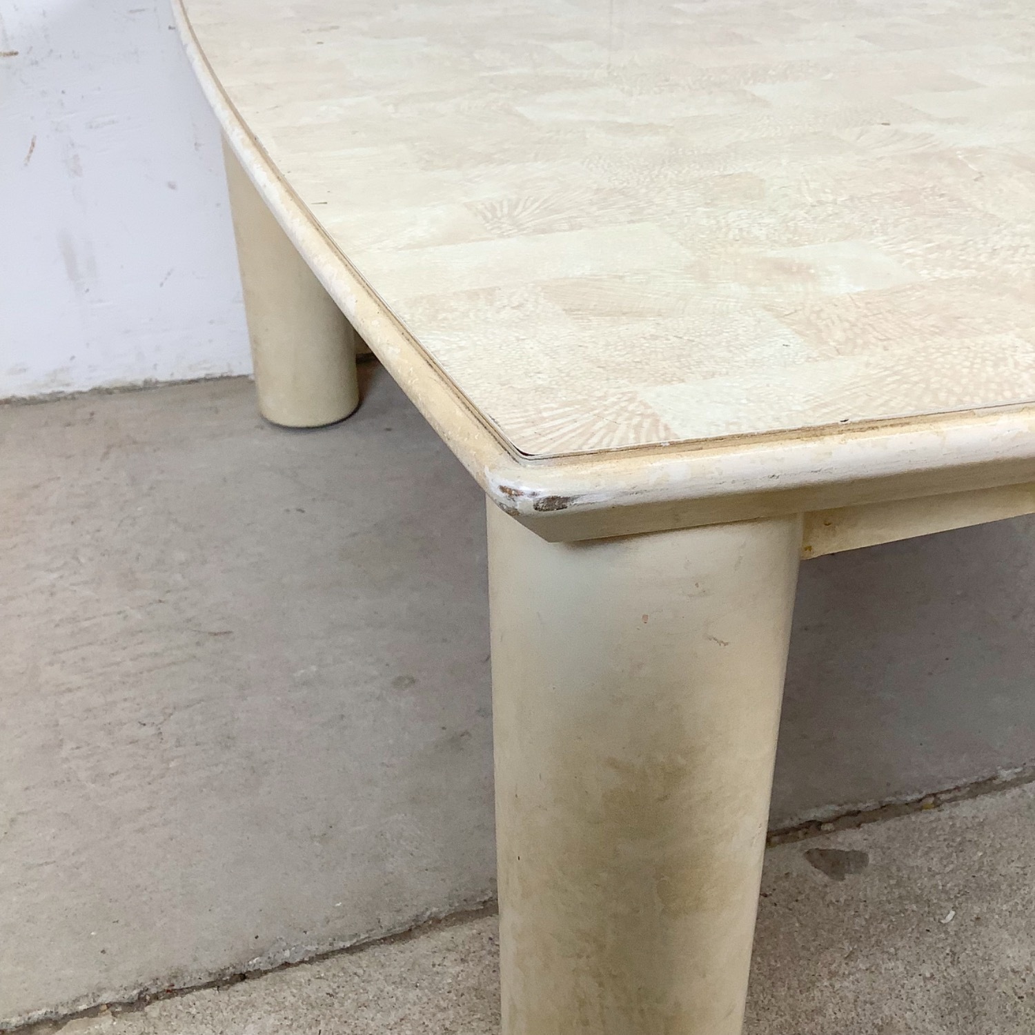 Lane Postmodern Coffee Table with Cylinder Legs - image-9