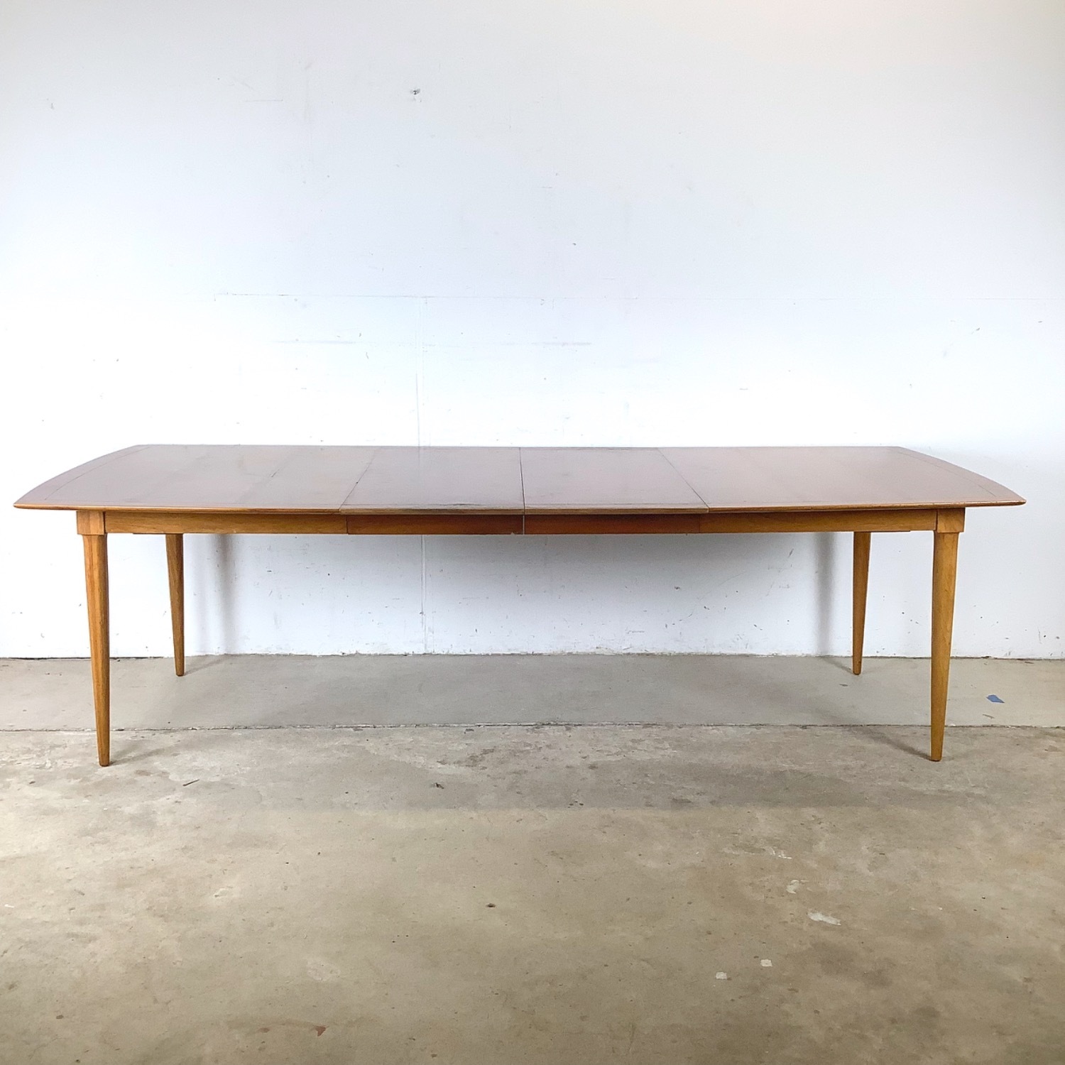  Vintage Tomlinson Sophisticate Dining Table - image-10