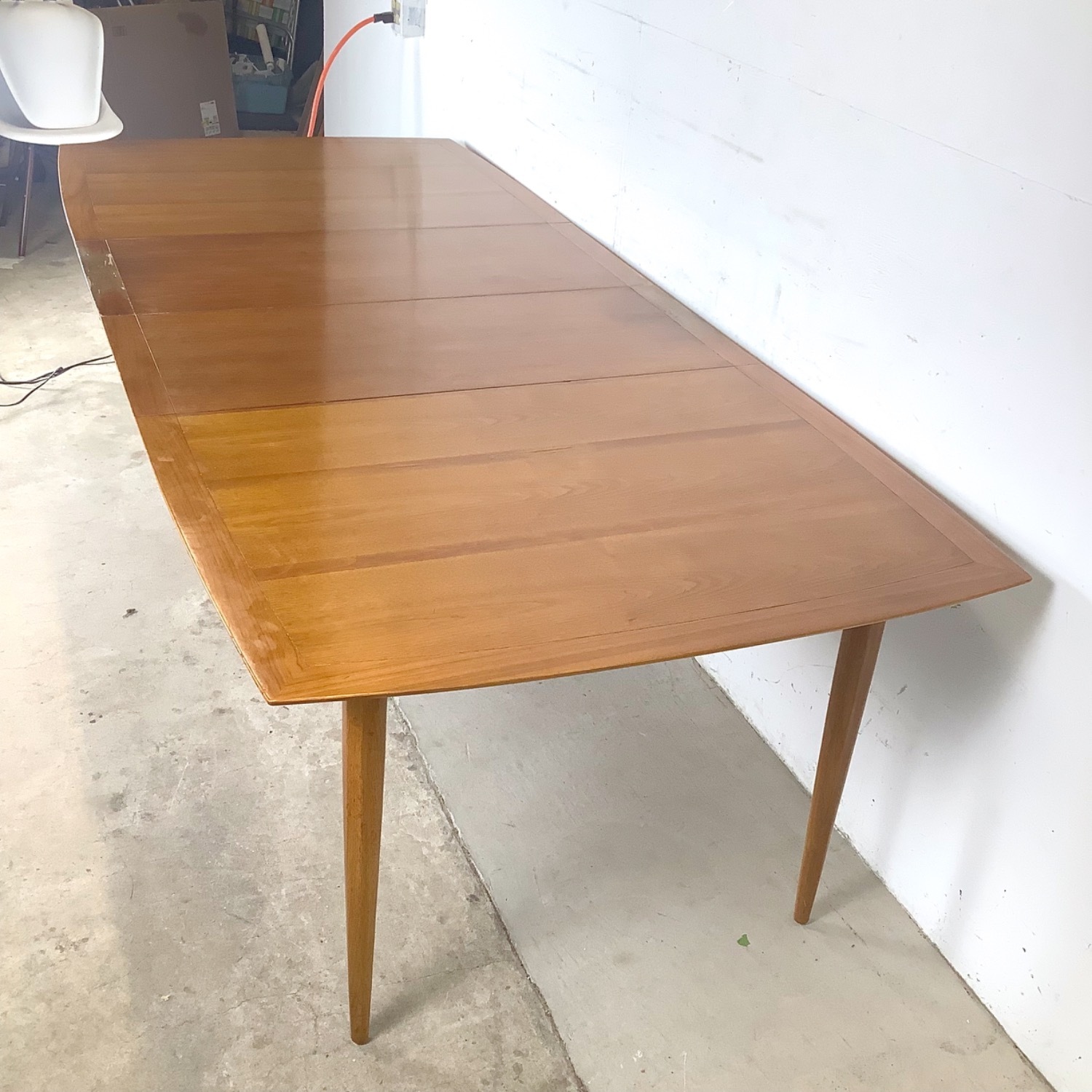  Vintage Tomlinson Sophisticate Dining Table - image-9