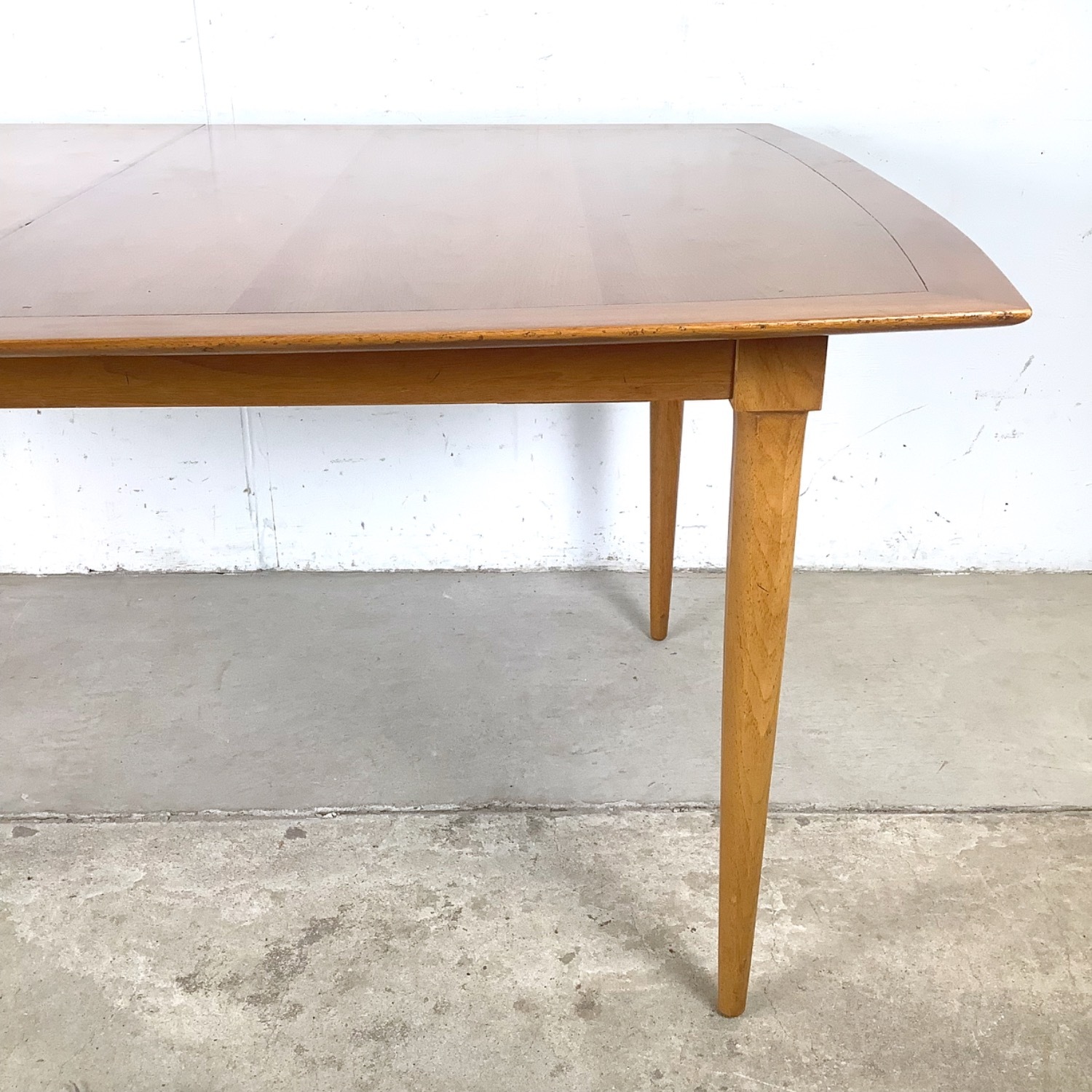  Vintage Tomlinson Sophisticate Dining Table - image-15