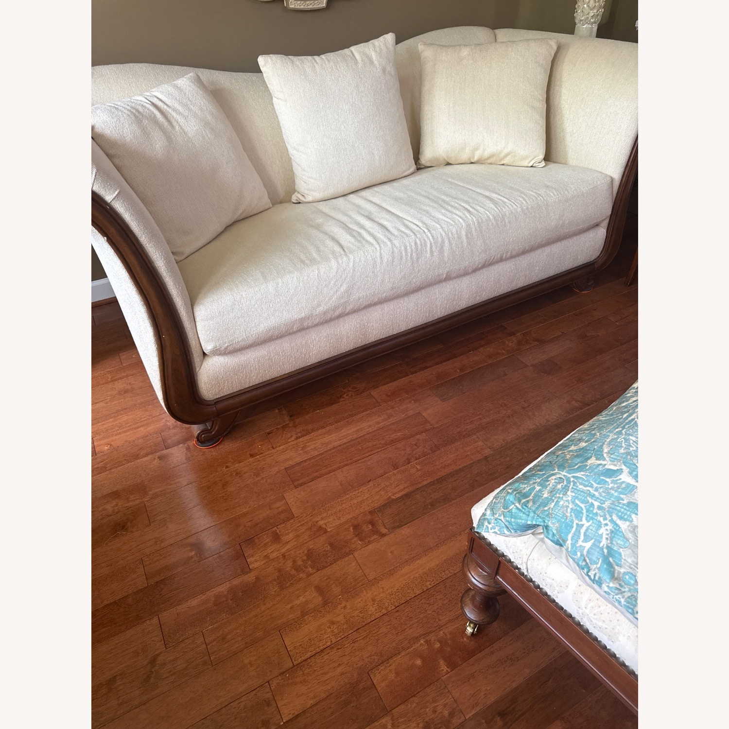 Vintage/Antique Finds Natural 3+ Seater Sofa - image-1