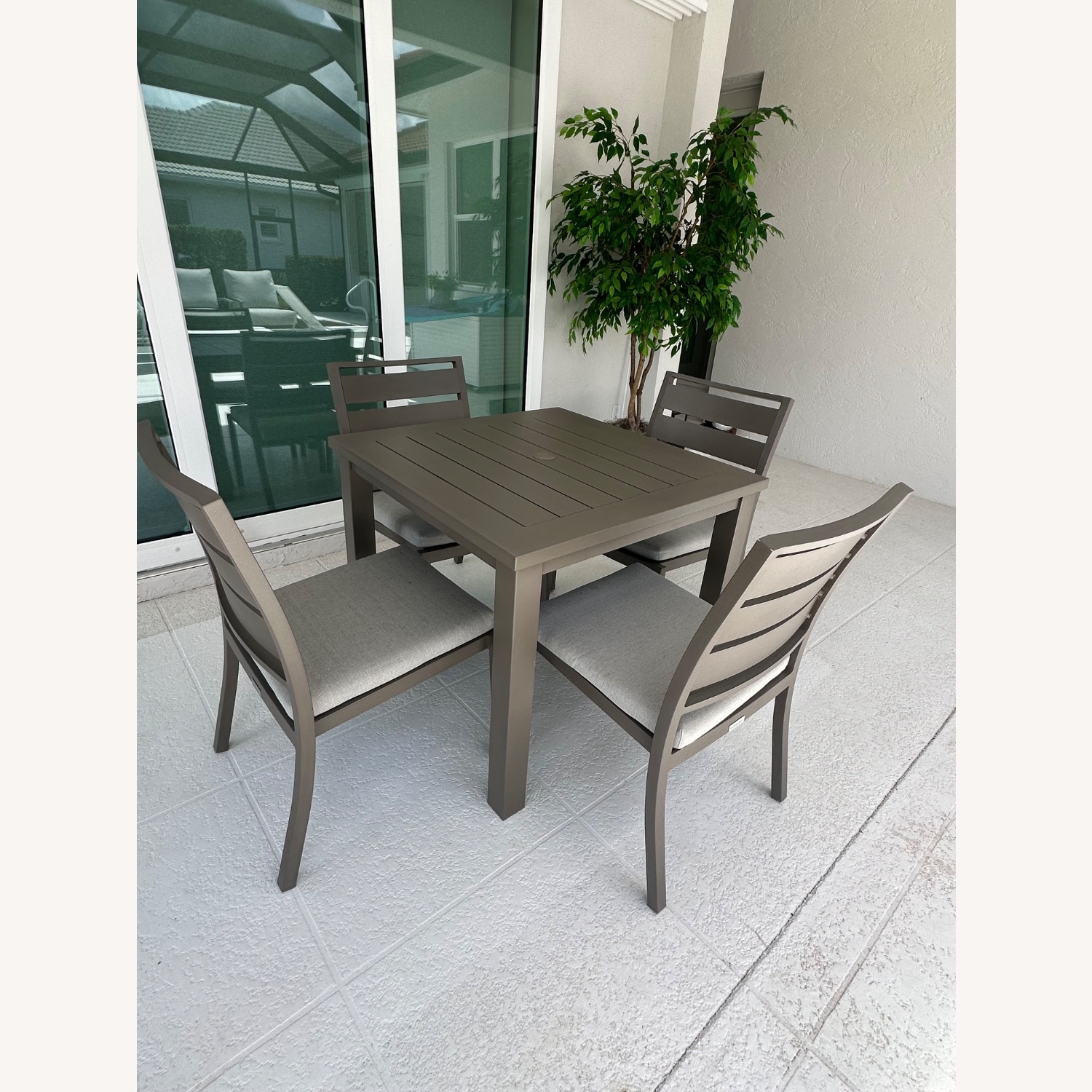 Light Gray Aluminum Table and Chairs - image-3