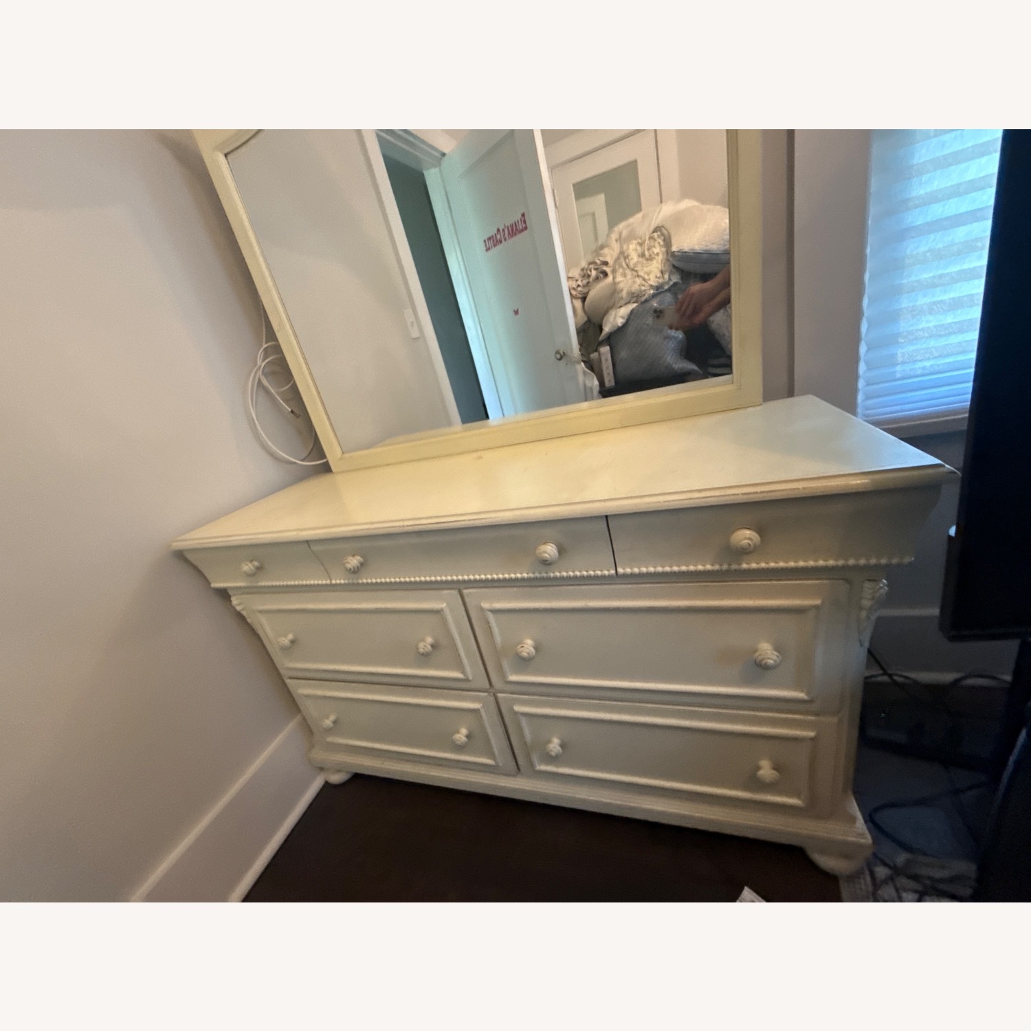 Stanley Princess Dresser - image-3