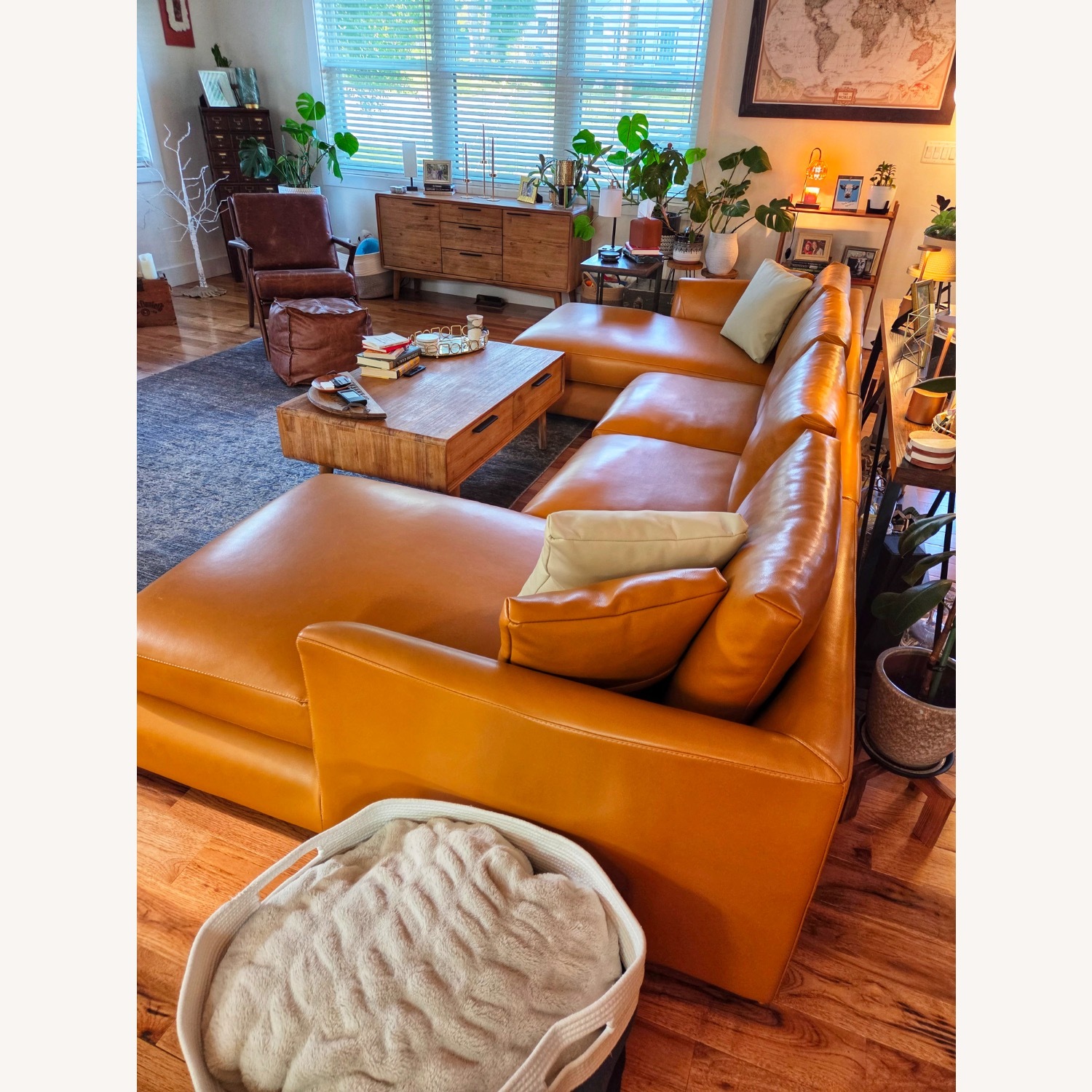 Leather 3+ Piece Sectional - image-4