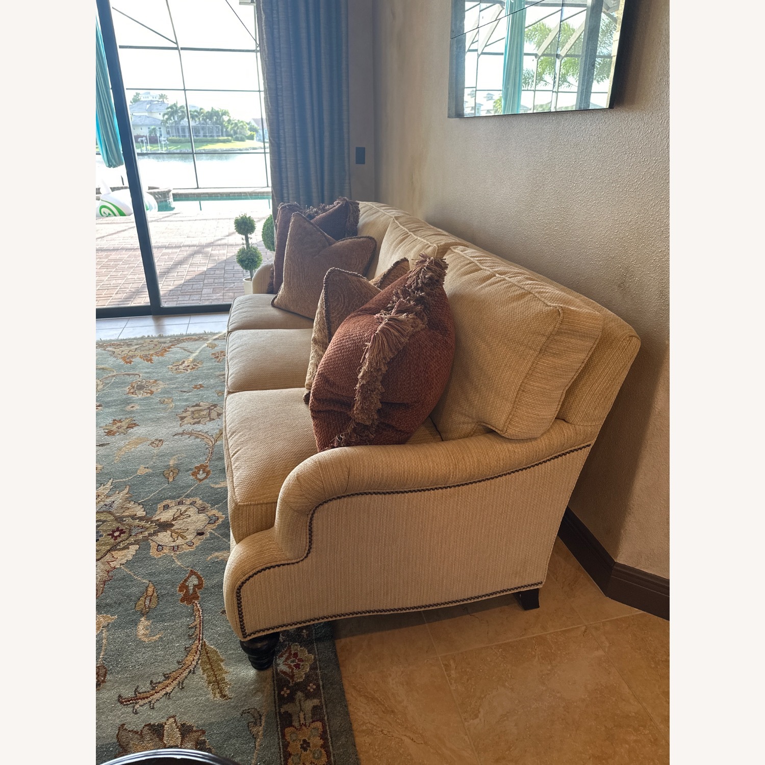 Tommy Bahama Kilimanjaro 3+ Seater Sofa - image-3