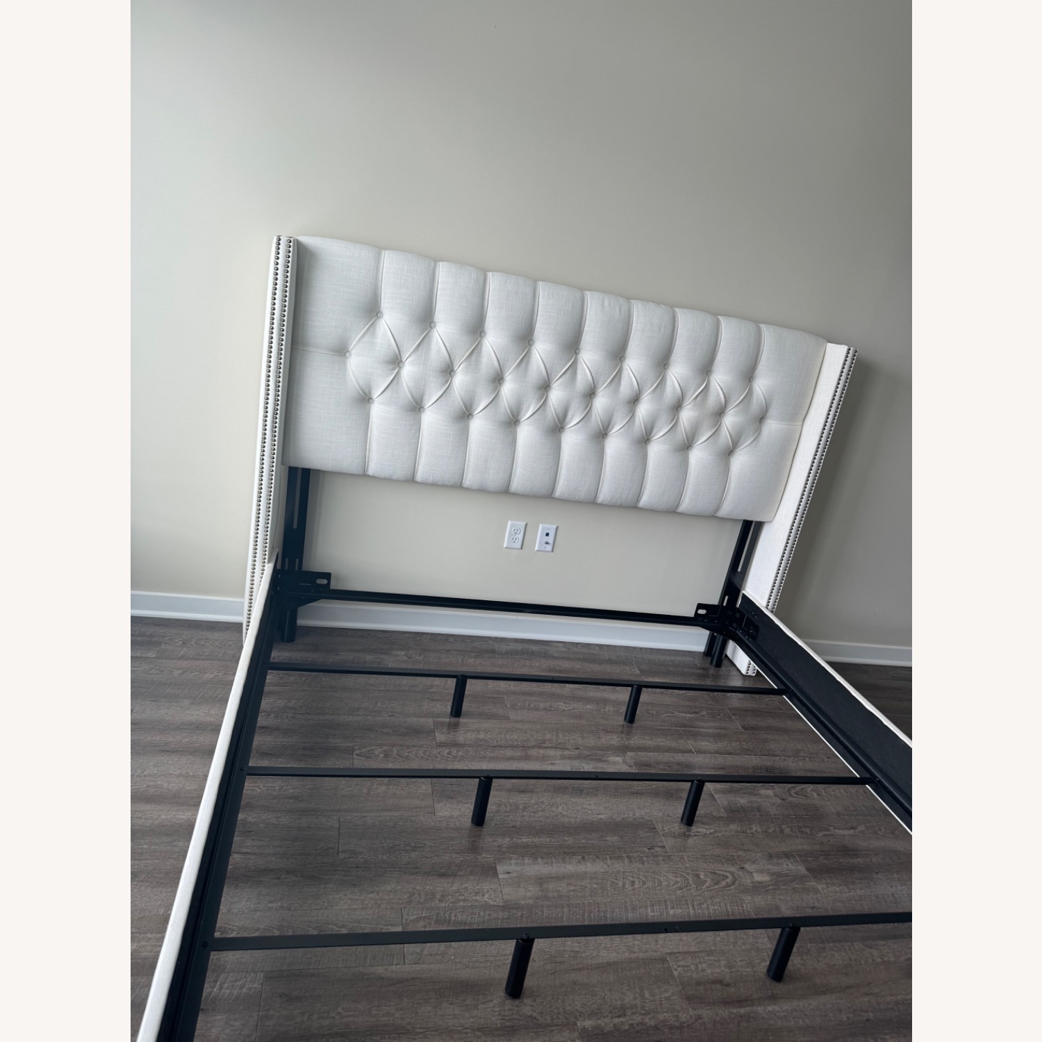 Cornelius Wingback King-size Upholstered Bed - image-1